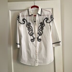 ANNE FONTAINE White Cotton Poplin Button Down Top Black Scroll Design Sz 40 EUC